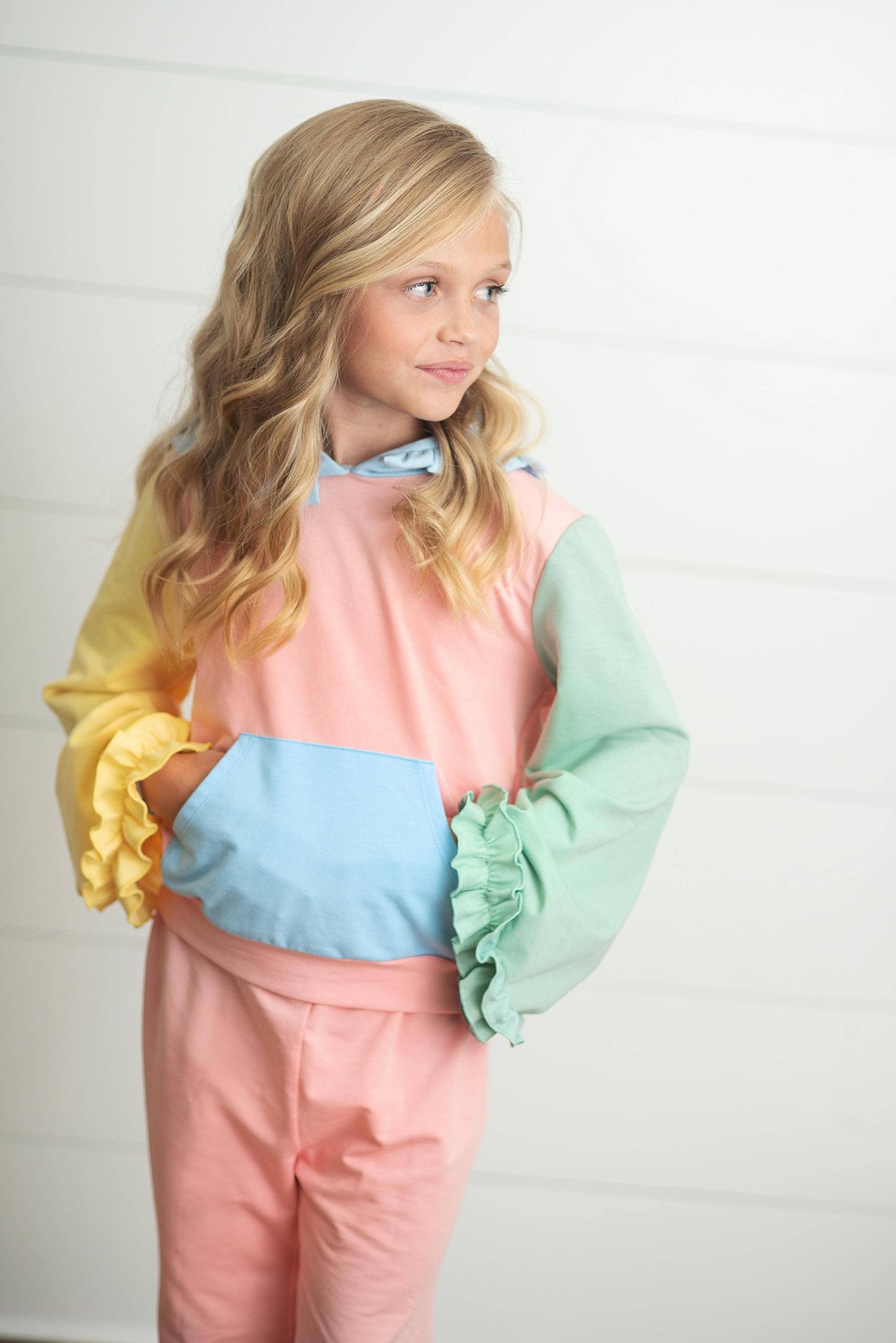 Hooded Ruffle Lounge Set | Pastel