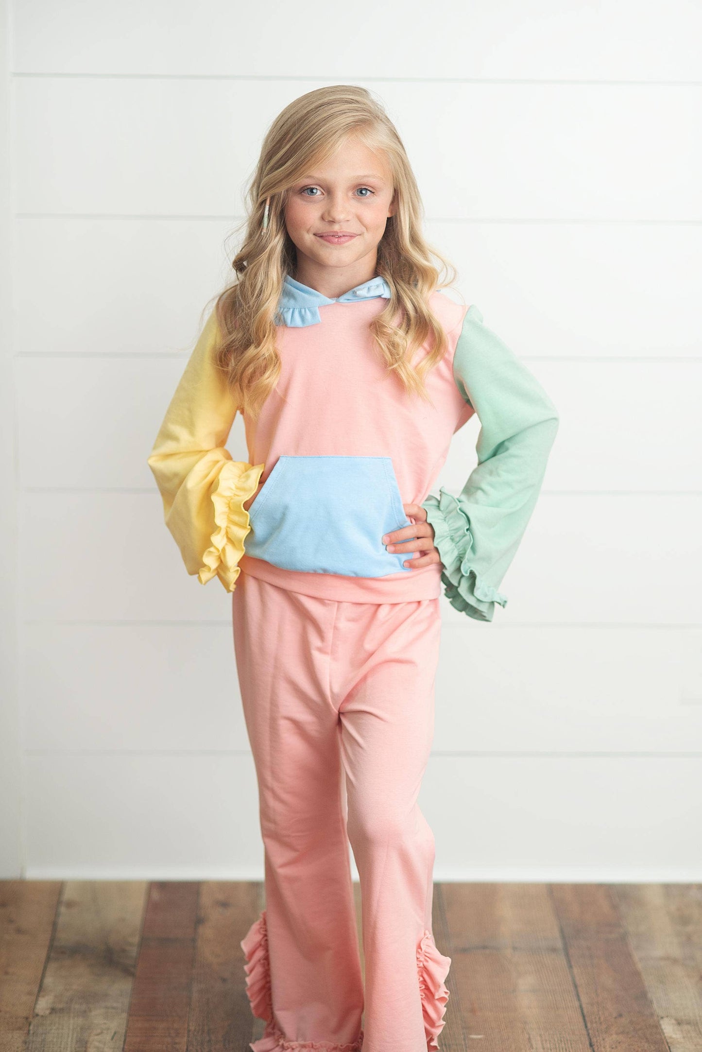Hooded Ruffle Lounge Set | Pastel